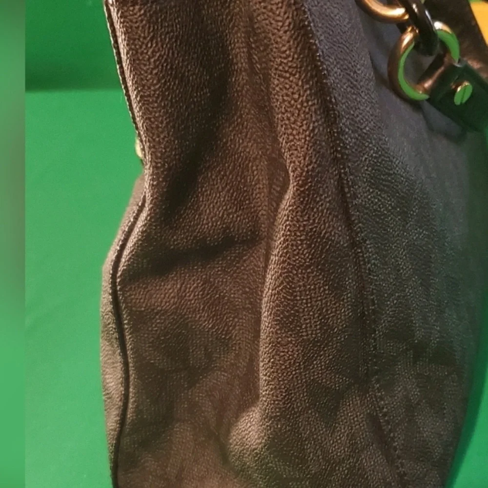 Michael Kors Cynthia Saffiano Leather Logo Satchel Tote Crossbody Bag - Picture 8 of 15